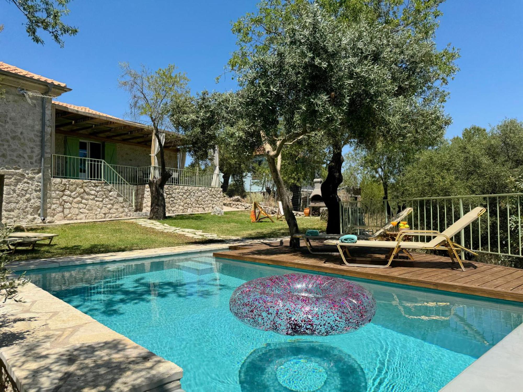 Villa Kodria Alexandros エクステリア 写真